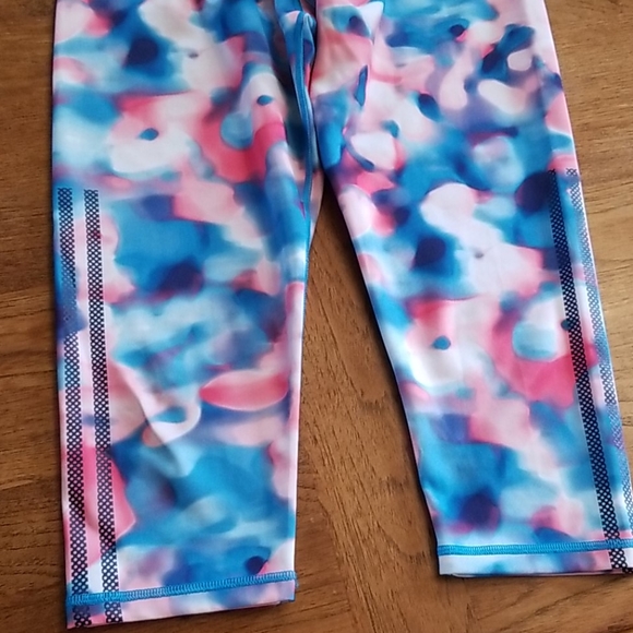 Adidas pants - Picture 3 of 10